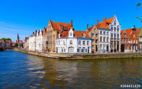 Hausbooturlaub in Flandern: Boot fahren auf der Maas bis nach Brügge 
